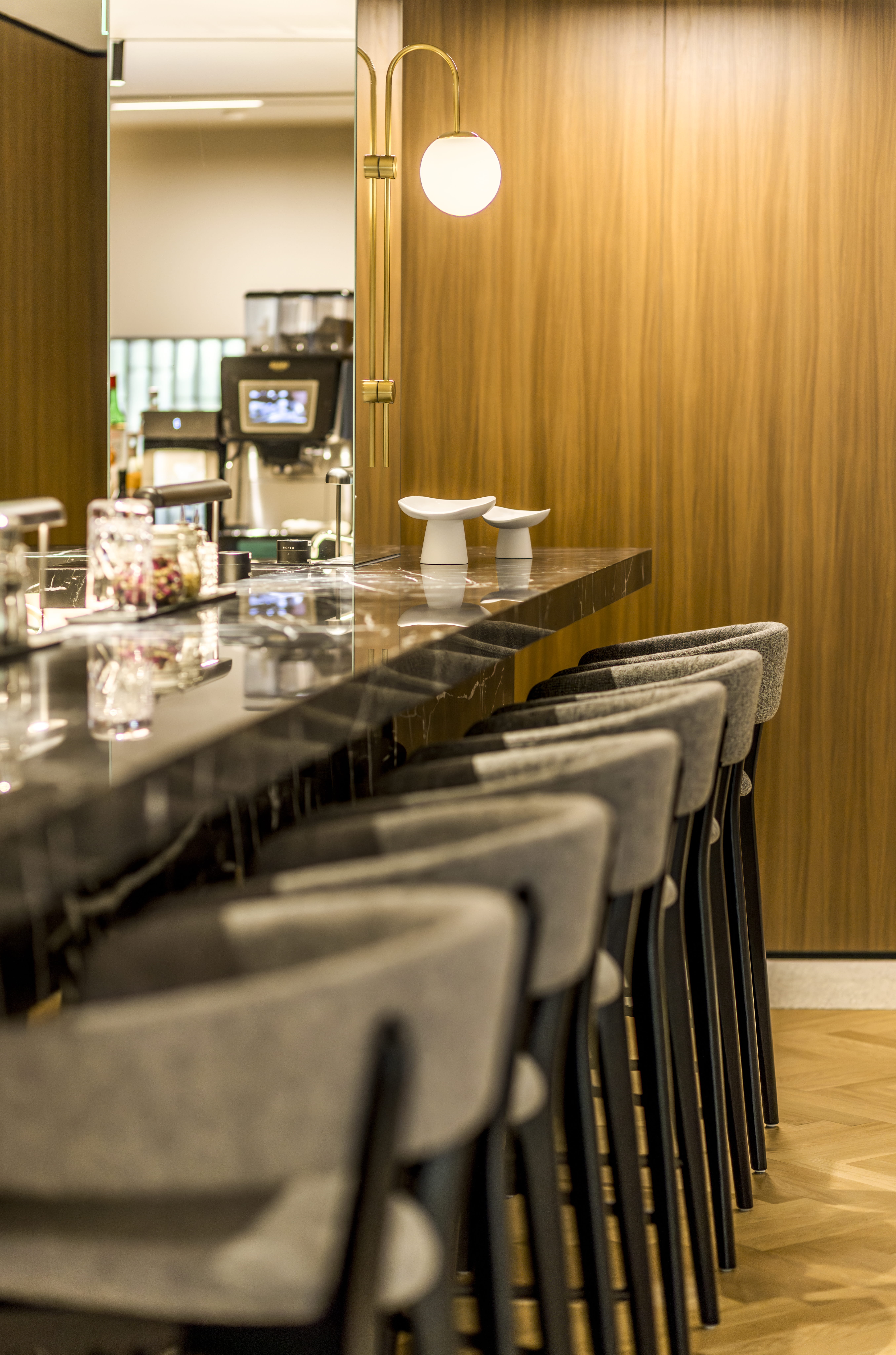 VIP Lounge - View 3 - Small